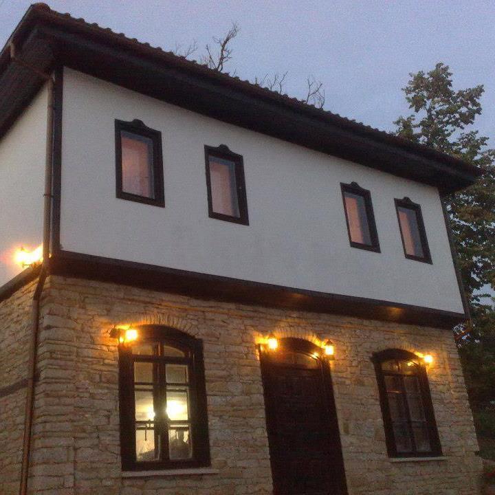 Staroto Shkolo House - Rooms For Guests Subotkovtsi Экстерьер фото